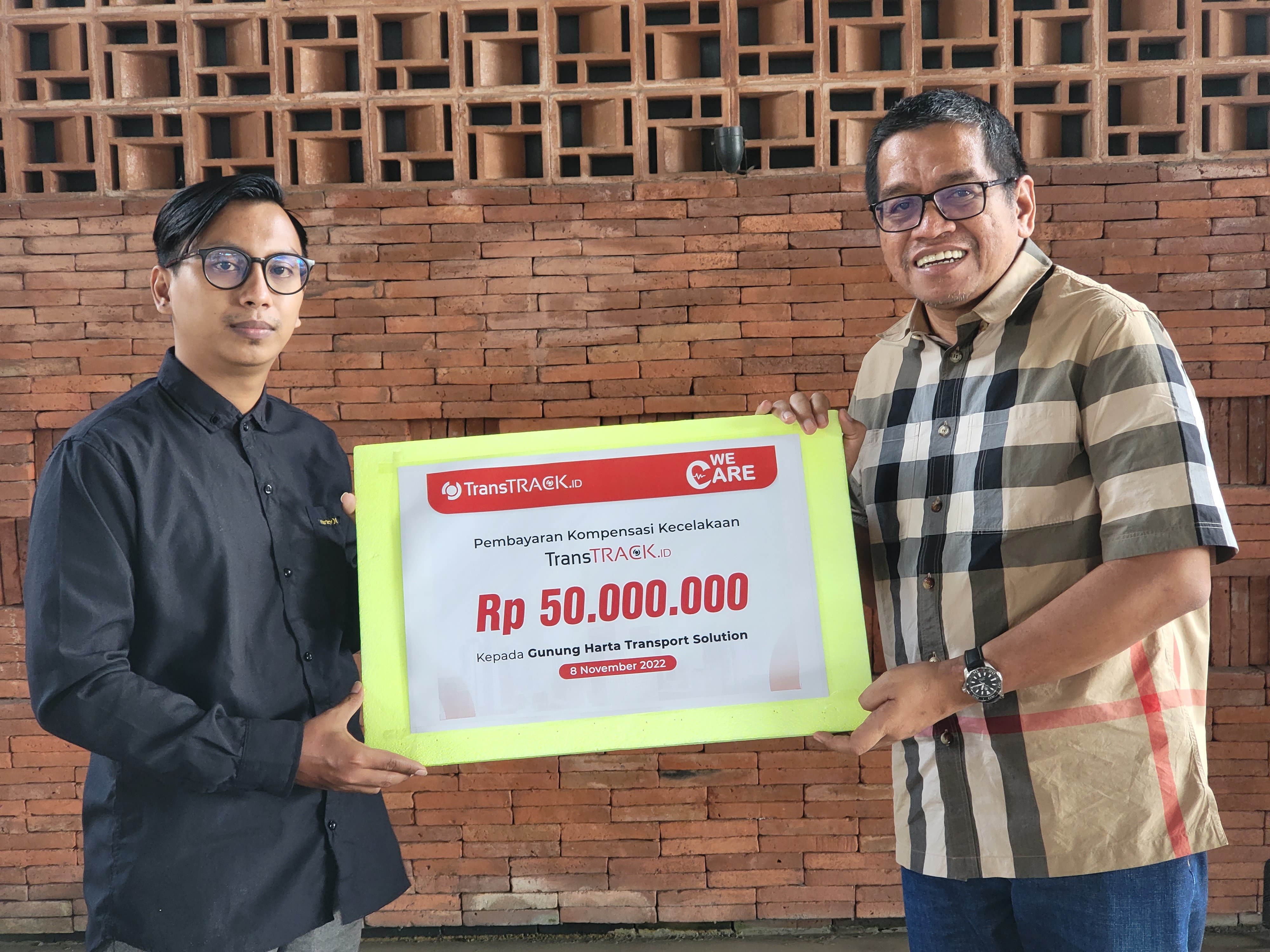 Providing Compensation to PT Gunung Harta Transport Solutions (PO Gunung Harta) Providing Compensation to PT Gunung Harta Transport Solutions (PO Gunung Harta)